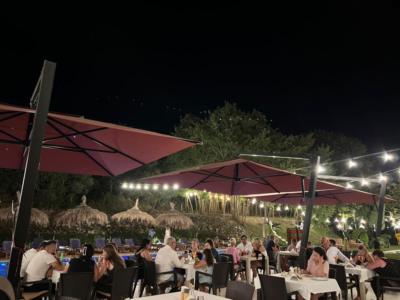 Olivia'S Hill Resort Kryemëdhej Zewnętrze zdjęcie