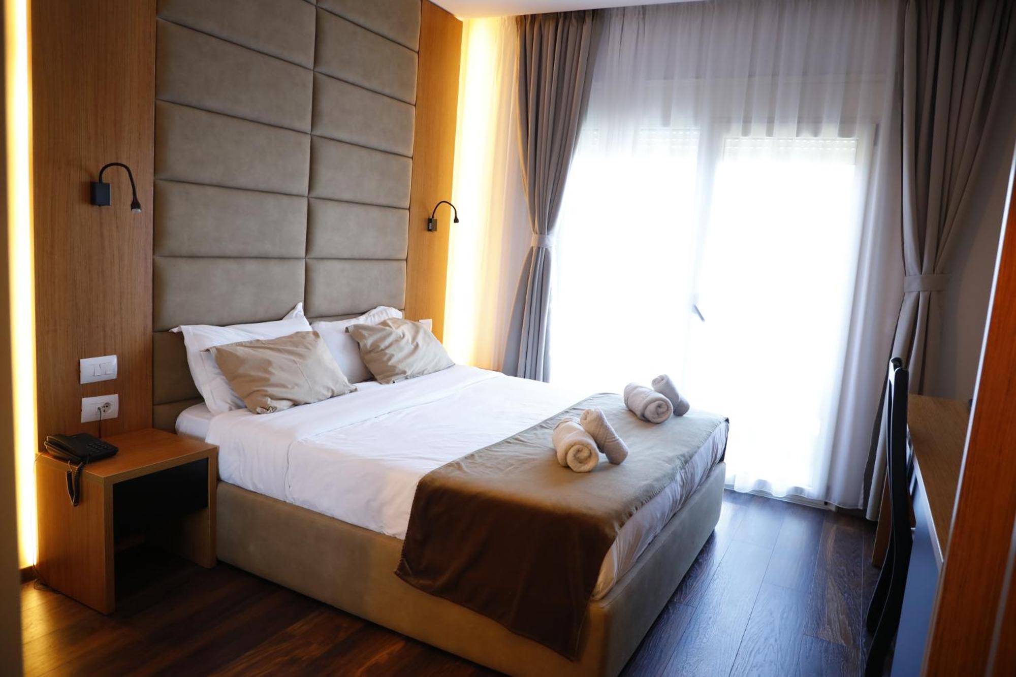 Olivia'S Hill Resort Kryemëdhej Zewnętrze zdjęcie